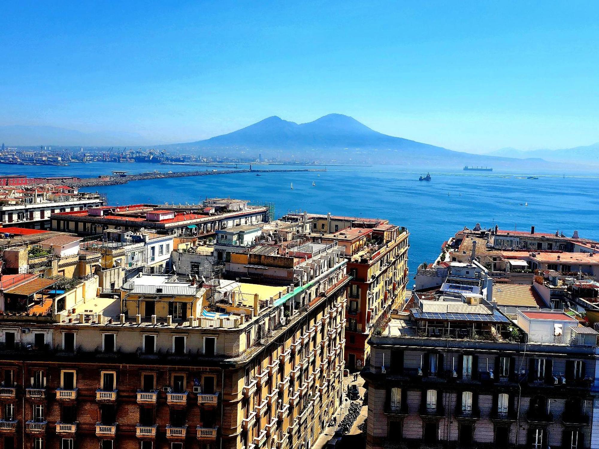Suite Mirella Naples Exterior photo